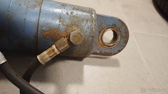 Hydraulické písty - 4