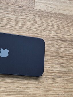 iPhone 12 64gb kapacita baterie 93% - 4