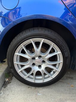 kola r17 5x112 s letní gumou - 4