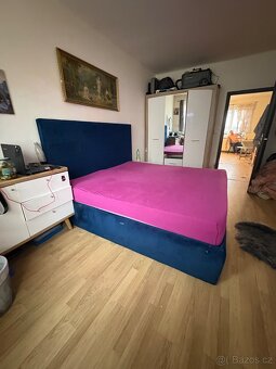 Manželská postel - 4