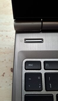 HP EliteBook 8570p/ Core i7 / 8 GB / SSD 240GB/ WIN 11 PRO - 4