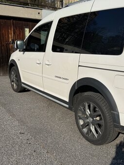 VW Caddy Cross - 4