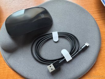 Apple Magic Mouse 2 (černá) - 4