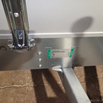 Brzděný přívěs EDUARD  4 - 4