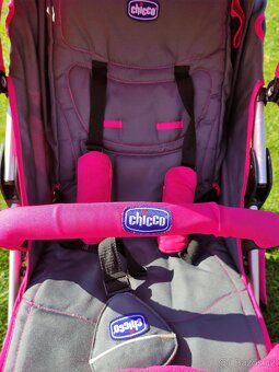 Sportovní kočárek Chicco - 4