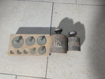 Stará váha Ideal - 4