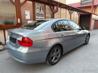 BMW 316i E90 - 4