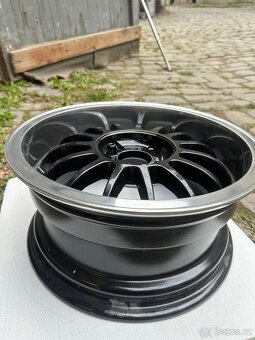 Alu kola po renovaci - 4