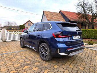 Prodám BMW ix1 xDrive 30, xLine, HUD, TOP stav - 4