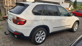 BMW X5 E70 NOVÁ TK , VELKÁ NAVÍ ,PĚKNÉ ČTĚTE - 4