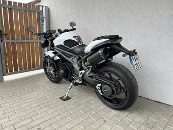 Triumph Speed triple 1050 - 4