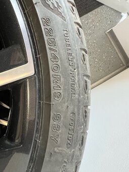 4x pneu Bridgestone turanza t005 225 x 40 r19 - 4