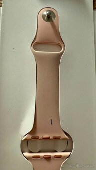 Apple Watch SE - 4