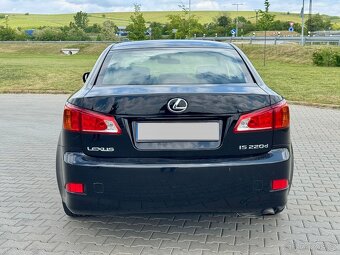 Lexus IS 220D - 4