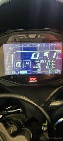 suzuki gsxr 1000 - 4