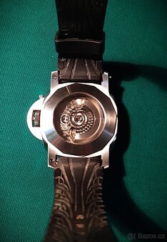 VELKÉ HODINKY AUTOMATY CUSTOM MADE ONE OF EDITION - 4