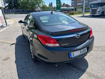 OPEL INSIGNIA 1.8 6Q 2009 - 4