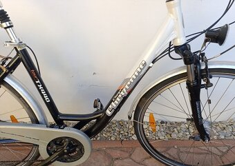 Dámské kolo Cheyenne - ALu rám 19,5" - 4