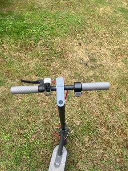 Xiaomi Mi Electronic Scooter - M365 - 4