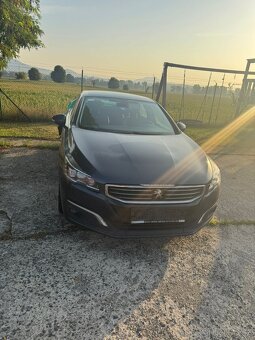Prodám havarovaný Peugeot 508 - 4