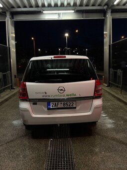 Opel Zafira - 4