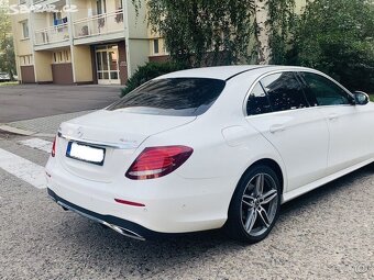 Mercedes E220D-143kw.r.v.2019-AMG-4matic- sedan - 4