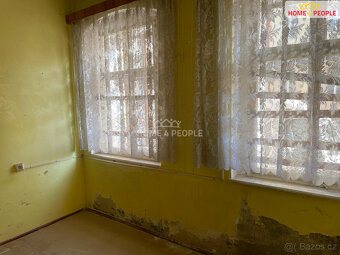 Prodej rodinné domu v centru města Aš - 4