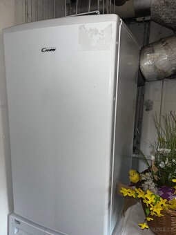 Candy Mrazák 64 L - 4