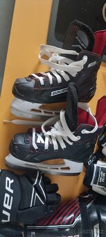 Dětská hokejová výstroj - 4