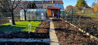 Pronájem 2kk s garáží, zahradou a zimní zahradou - 4