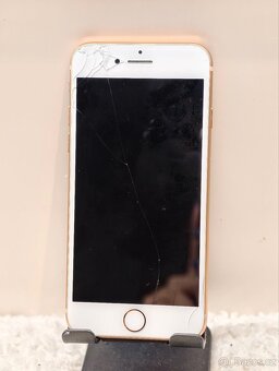 iPhone 8 – 64 GB – 2 kusy - 4