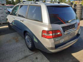 Fiat Stilo 1,6 16V 2003 - díly - 4