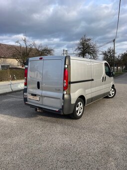 Renault Trafik 2.5 - 4