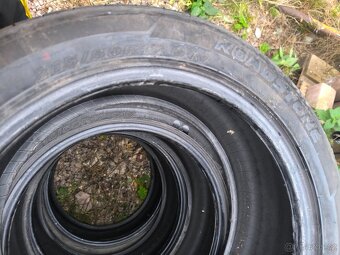 Pneu 215/50 r17 - 4