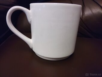 Velké bílé porcelánové hrnky - 4