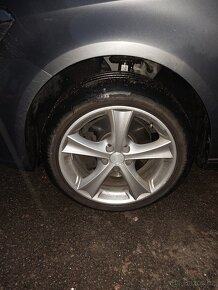 Alu R17 5x112 zánovní letní pneu - 4