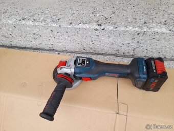 Profi aku úhlová bruska Bosch GWX 18V 15 SC - 4