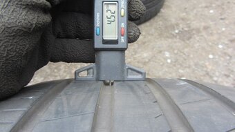 Letní pneu 225/55/17 Bridgestone - 4