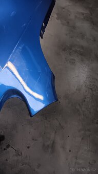 Prodám přední L blatník na golf 7 facelift - 4