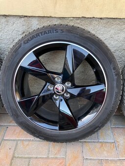 R17 Volans + celoroční pneu - 4