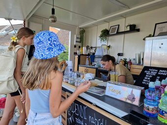 Food truck - vybavený - 4
