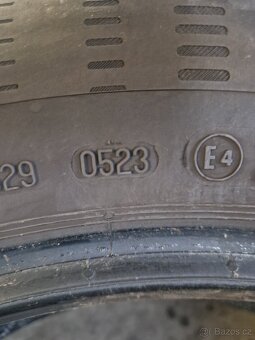 Pneu Continental 235 55 r 17 - 4
