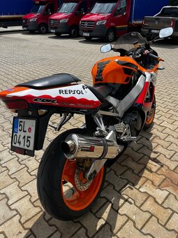 Honda CBR - 4