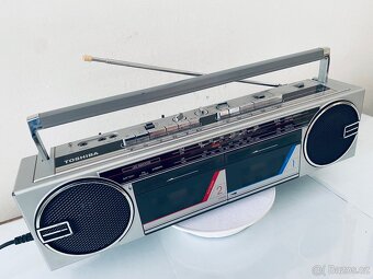 Radiomagnetofon Toshiba RT-8035, rok 1986 - 4