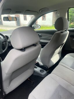 Seat Ibiza 1.4 Mpi 2004 - 4