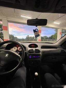 Peugeot 206, 1.4 benzin, Nová STK - 4