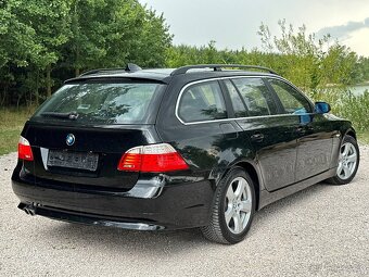 BMW e61 530d 173kW Manuál Individual Audio Head UP - 4