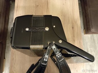 Delicia Carmen lll,96 bas - 4