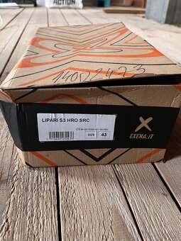 Svářečská pracovní obuv vel.43 - 4