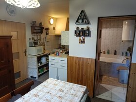 Prodej rodinného domu 150 m2, pozemek 1676 m2 - 4